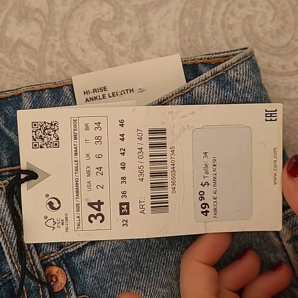 Brand New Zara Hi-Rise, Straight Leg Jeans - Picture 3 of 3
